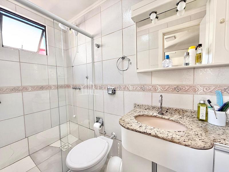 Loca��o temporada: 3 quartos churrasqueira Balne�rio Cambori� 15
