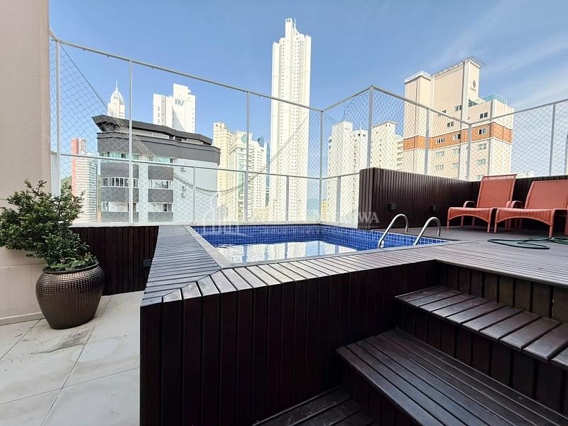 Cobertura horizontal a venda com 3 suites Balne�rio Cambori� 21
