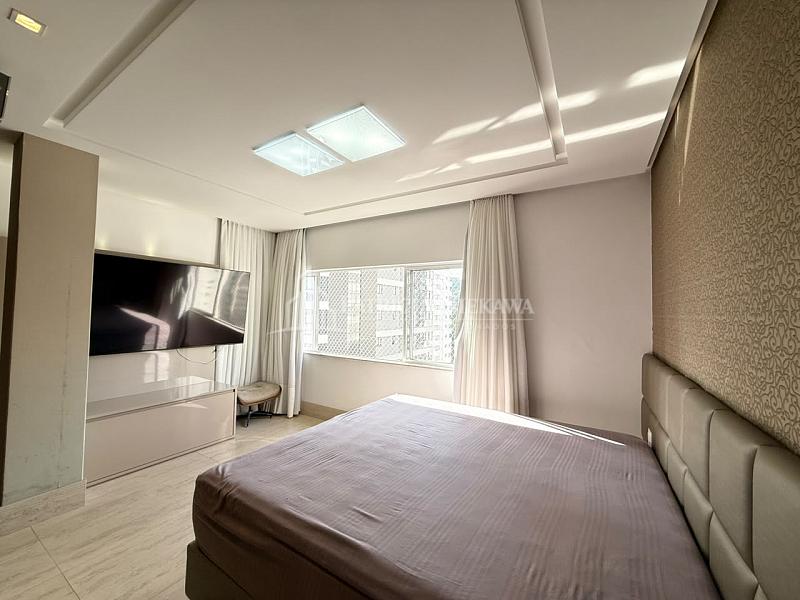 Cobertura horizontal a venda com 3 suites Balne�rio Cambori� 35