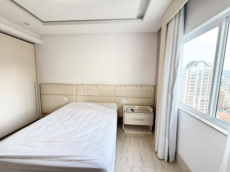 Cobertura horizontal a venda com 3 suites Balne�rio Cambori� 46