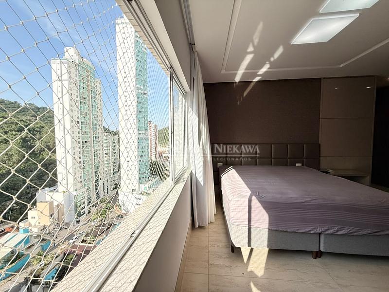 Temporada: Cobertura horizontal 3 suites Balne�rio Cambori� 27