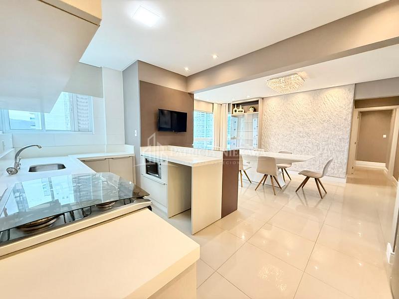 Loca��o anual 3 suites centro Balne�rio Cambori� 11