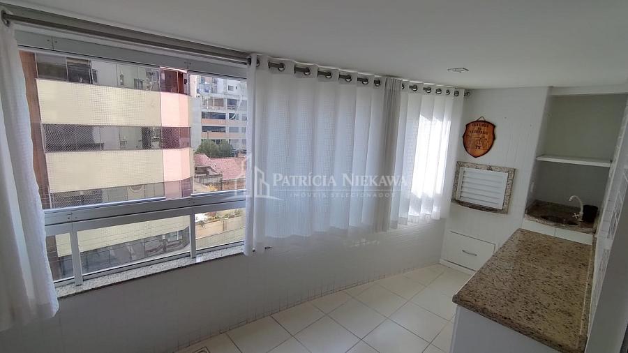 Loca��o anual 3 quartos churrasqueira centro Balne�rio Cambori� 4