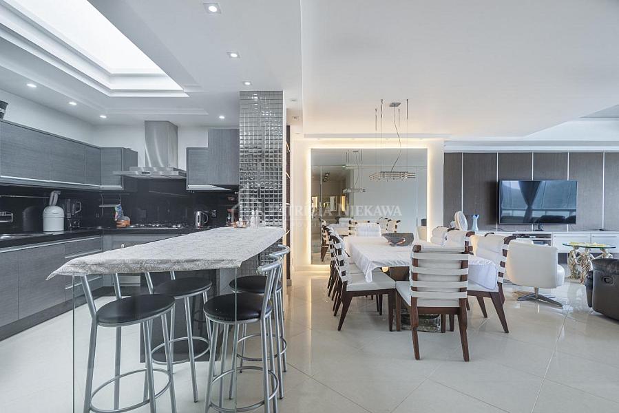 Loca��o temporada: 4 quartos frente mar Balne�rio Cambori� 15