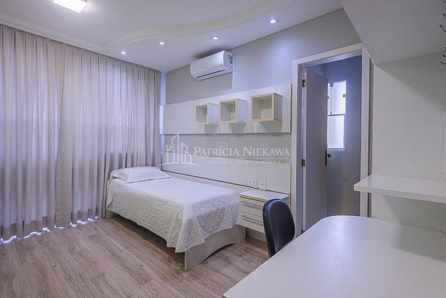 Loca��o temporada: 4 quartos frente mar Balne�rio Cambori� 46