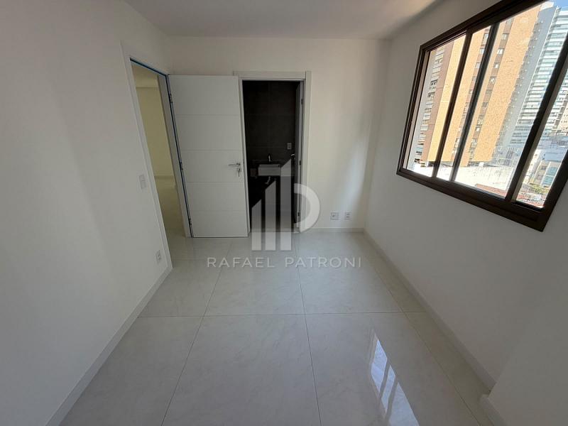 Vila Velha - Apartamento 4 dormit�rios 146m² Praia Da Costa 12