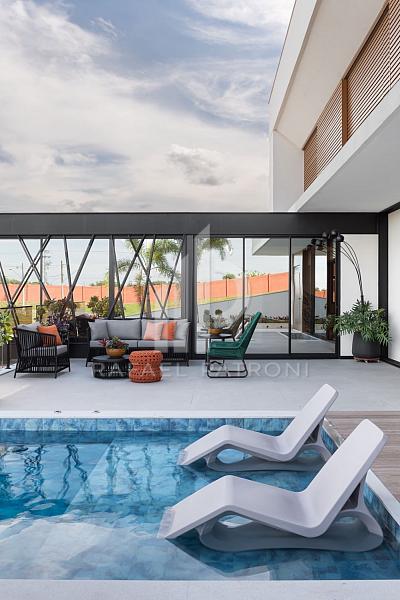 Vila Velha - Maravilhosa Casa Duplex 850m² Condom�nio Jardins Veneza 2