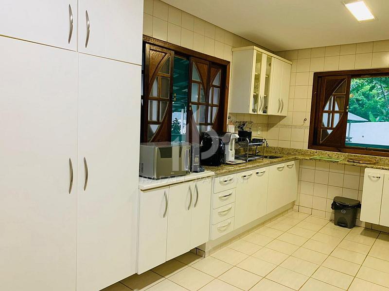 Serra - S�tio maravilho 7 Dormit�rios com 3.067.00 m² Ao Lado Do Condom�nio Boulevard Lagoa 19