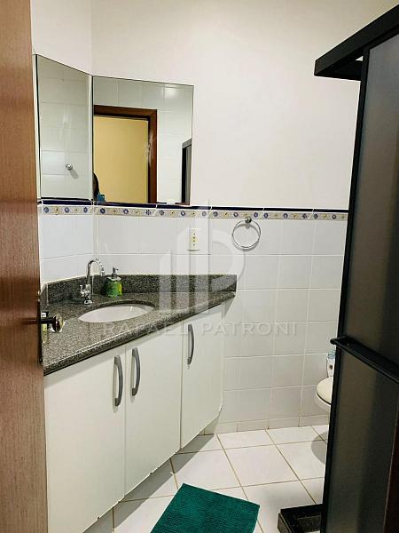 Serra - S�tio maravilho 7 Dormit�rios com 3.067.00 m² Ao Lado Do Condom�nio Boulevard Lagoa 17