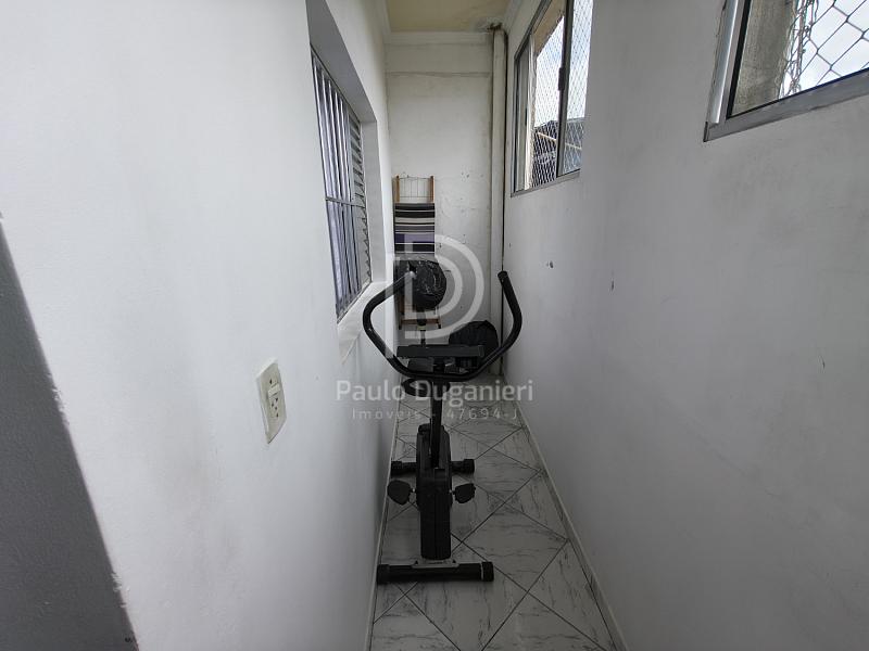 Dormit�rio com varanda casa 5