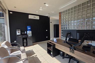 EXCELENTE SOBRADO COMERCIAL NO JD. DONA REGINA