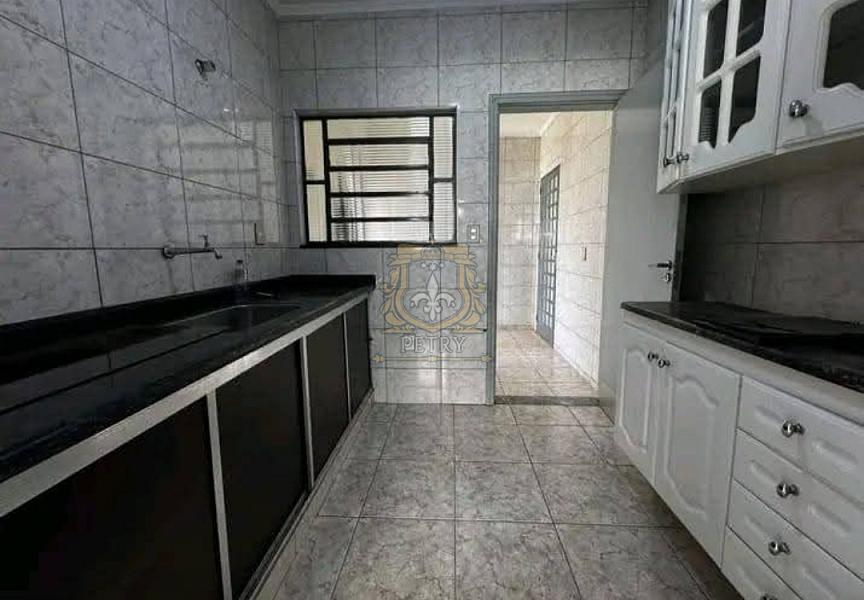 CASA TÉRREA COM EDÍCULA — foto 5