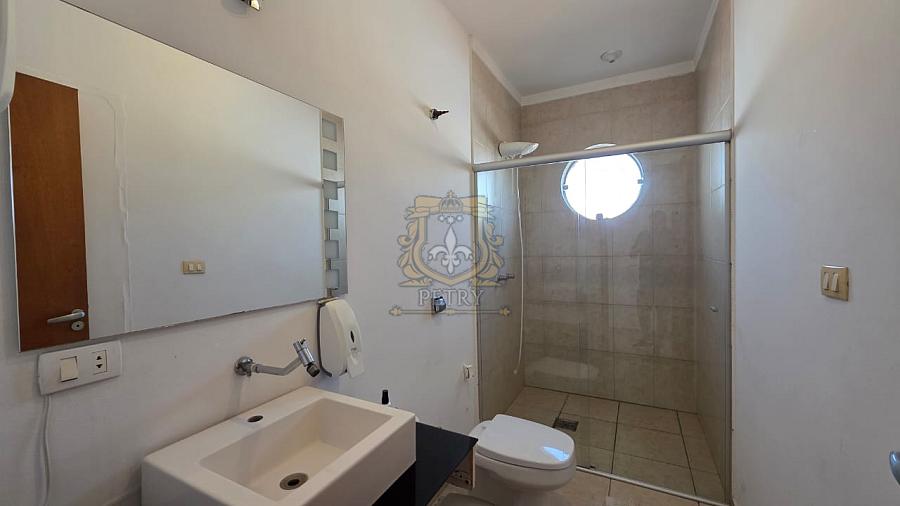 EXCELENTE SOBRADO COMERCIAL NO JD. DONA REGINA — foto 6