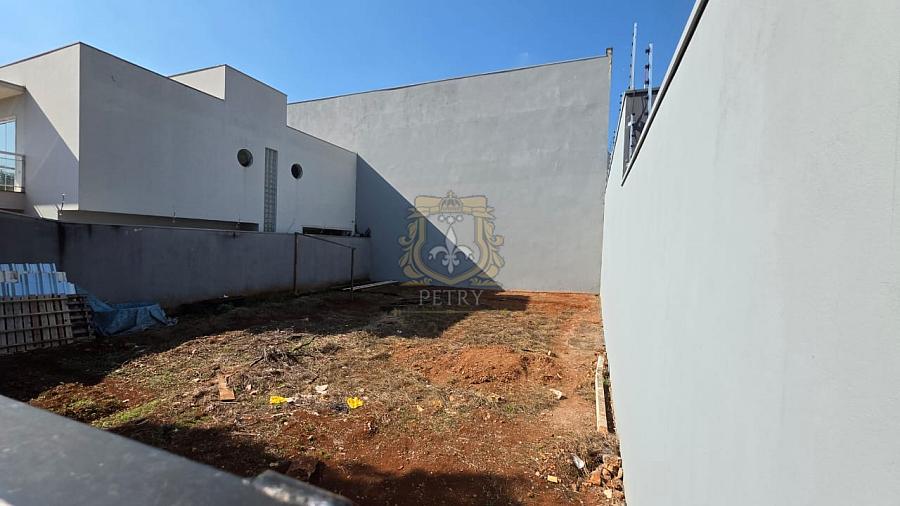 EXCELENTE SOBRADO COMERCIAL NO JD. DONA REGINA — foto 25