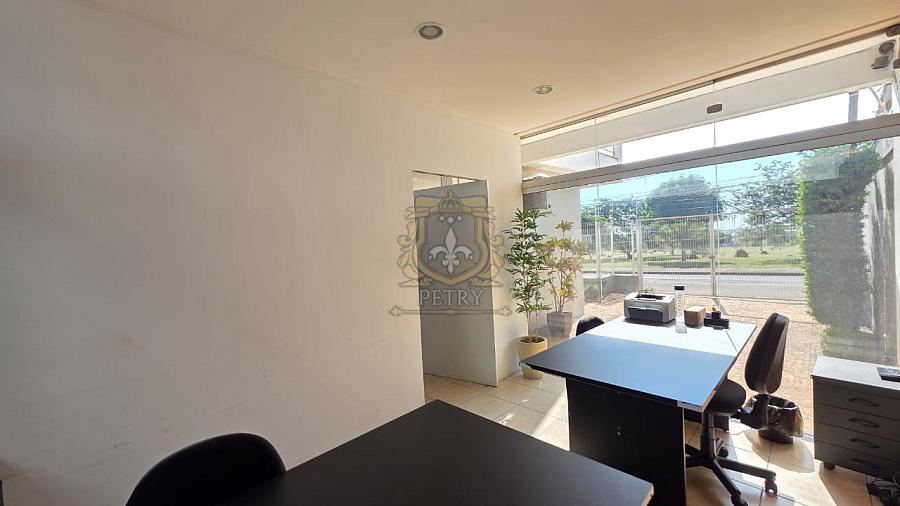 EXCELENTE SOBRADO COMERCIAL NO JD. DONA REGINA — foto 7