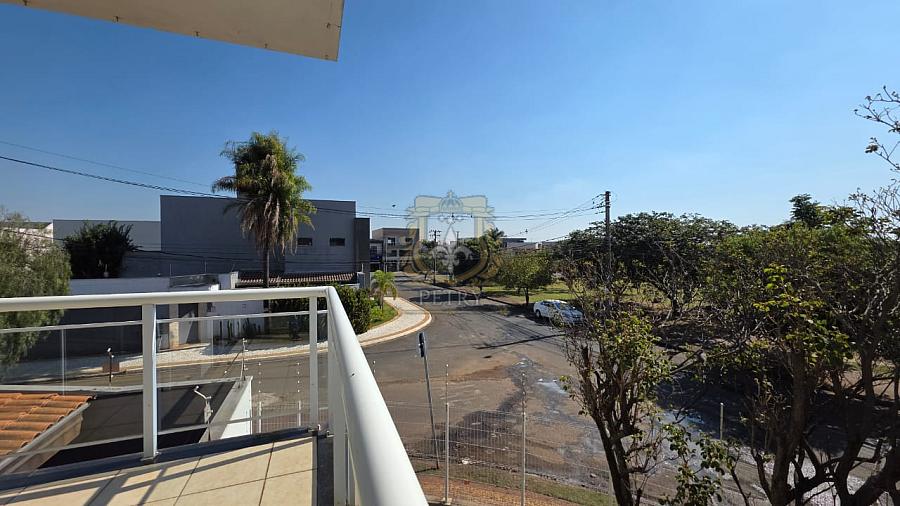 EXCELENTE SOBRADO COMERCIAL NO JD. DONA REGINA — foto 11