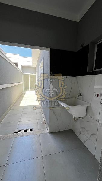 CASA MARAVILHOSA  NO PARQUE UNIVERSITÁRIO — foto 5