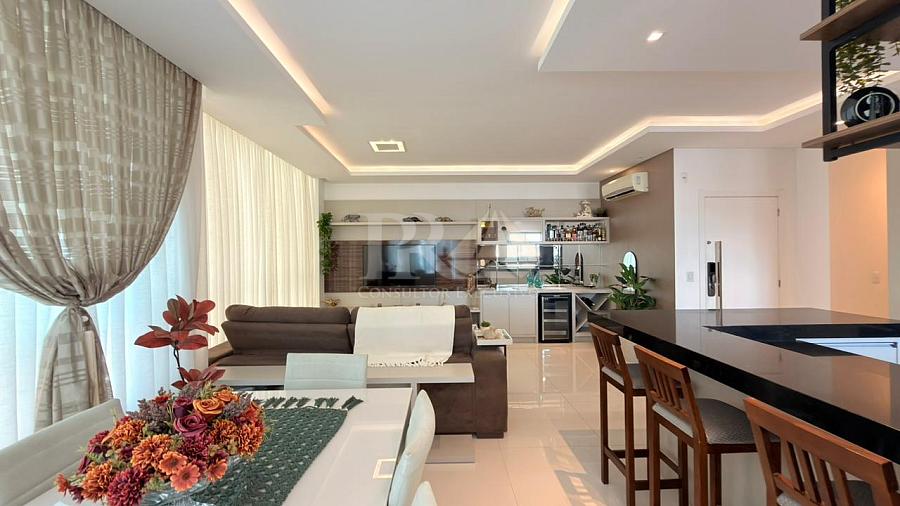 Apartamento com 3 quartos à venda, 115m², 4 banheiros, 2 garagens - Centro - Balneário Camboriú — foto 7