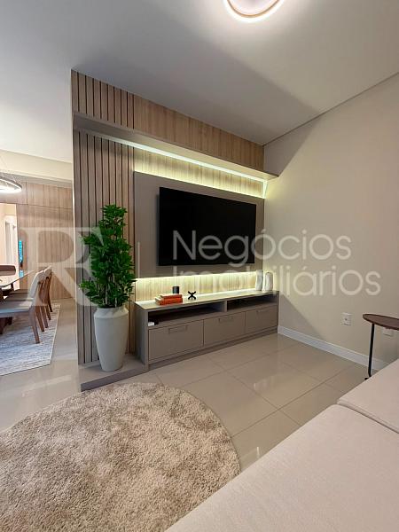 Apartamento � venda no SC Marine em Meia Praia � 3 Su�tes e 111 m� 2