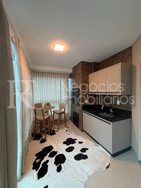 Apartamento � venda no SC Marine em Meia Praia � 3 Su�tes e 111 m� 3