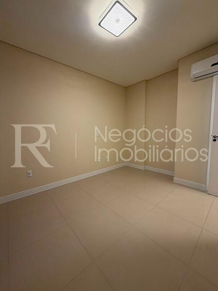 Apartamento � venda no SC Marine em Meia Praia � 3 Su�tes e 111 m� 17