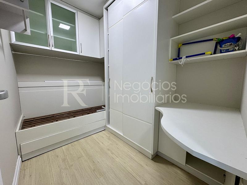 Apartamento Frente Mar � venda no Roland Heil em Itapema � 4 Dormit�rios e 197 m� 24
