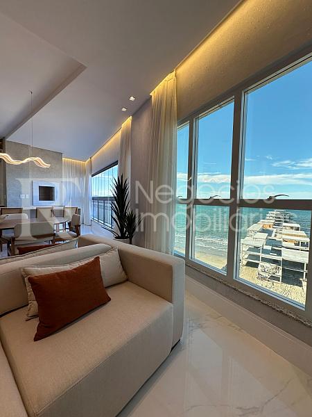 Apartamento frente mar � venda no La Riviere em Meia Praia � 3 Su�tes e 140 m� 13