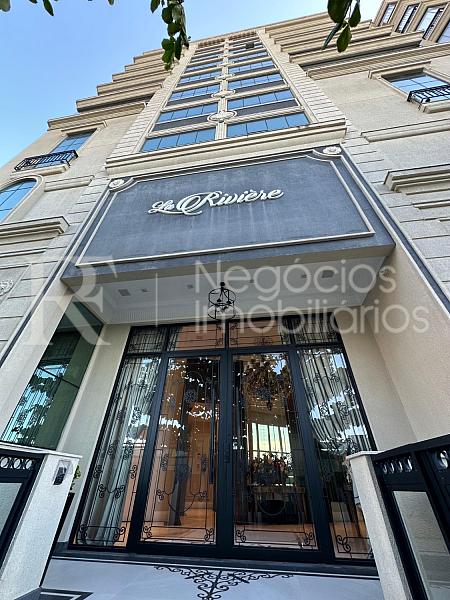 Apartamento frente mar � venda no La Riviere em Meia Praia � 3 Su�tes e 140 m� 32