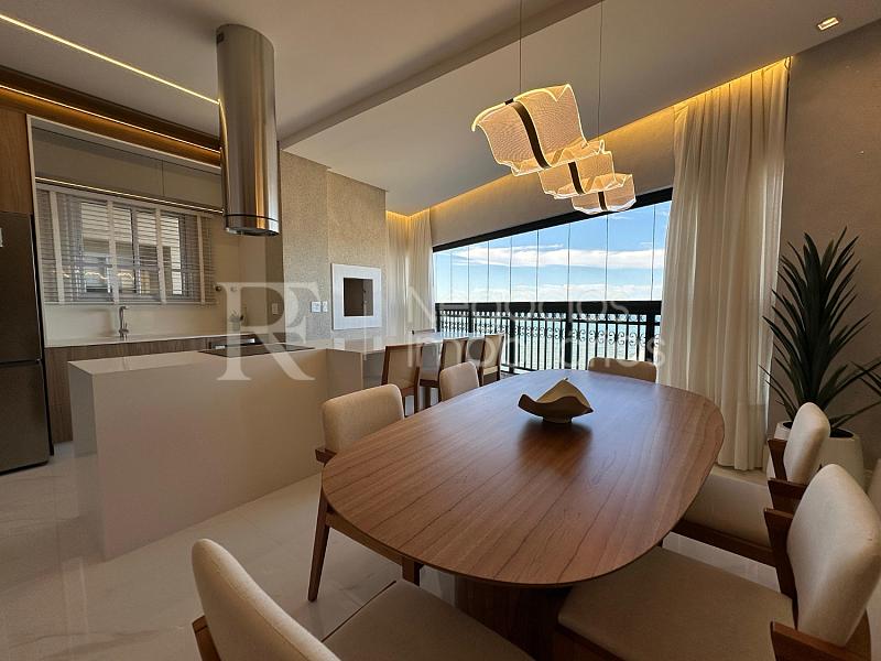 Apartamento frente mar � venda no La Riviere em Meia Praia � 3 Su�tes e 140 m� 6