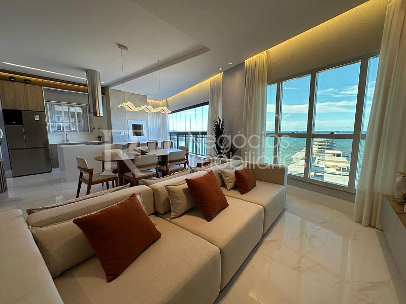 Apartamento frente mar � venda no La Riviere em Meia Praia � 3 Su�tes e 140 m� 7
