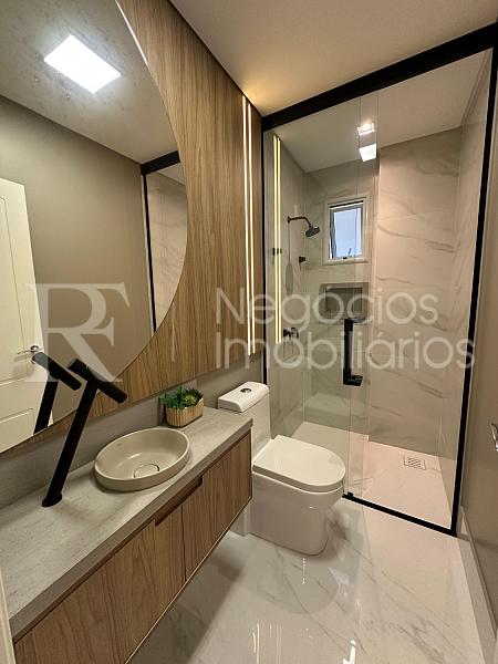 Apartamento frente mar � venda no La Riviere em Meia Praia � 3 Su�tes e 140 m� 23