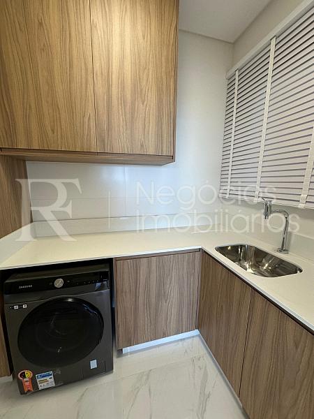 Apartamento frente mar � venda no La Riviere em Meia Praia � 3 Su�tes e 140 m� 15