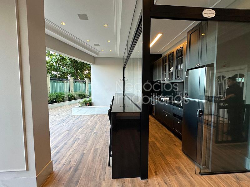 Apartamento frente mar � venda no La Riviere em Meia Praia � 3 Su�tes e 140 m� 37