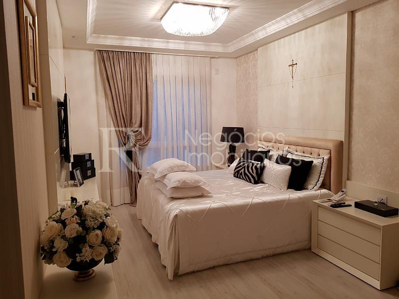 Apartamento frente mar � venda no Atlantic Paradise em Meia Praia � 4 Su�tes e 279 m� 14