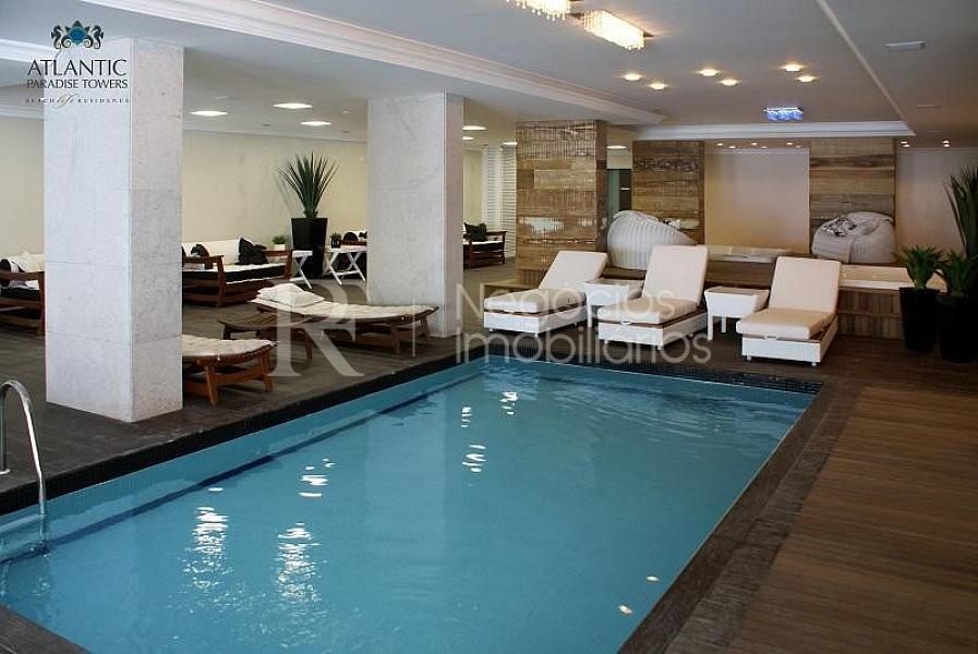 Apartamento frente mar � venda no Atlantic Paradise em Meia Praia � 4 Su�tes e 279 m� 31