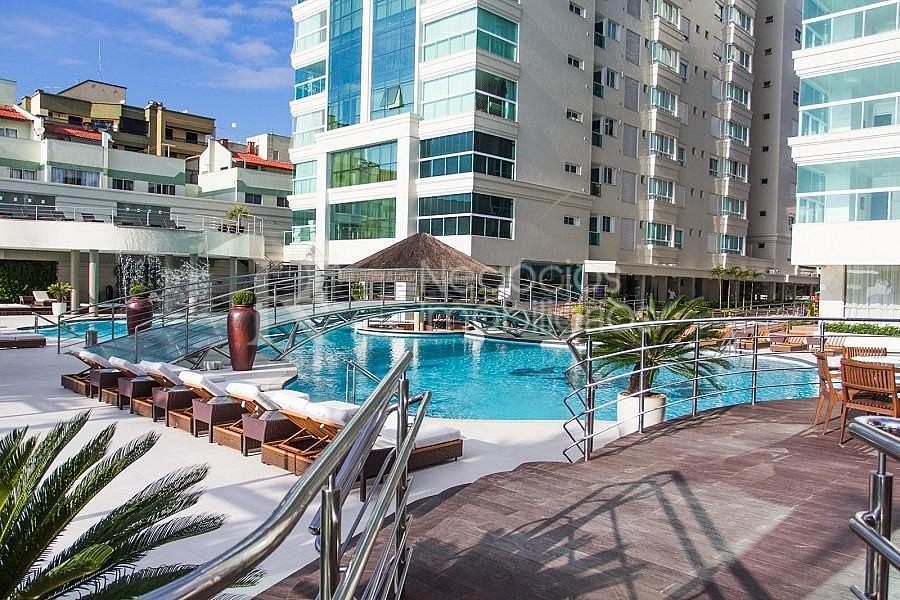 Apartamento frente mar � venda no Atlantic Paradise em Meia Praia � 4 Su�tes e 279 m� 37