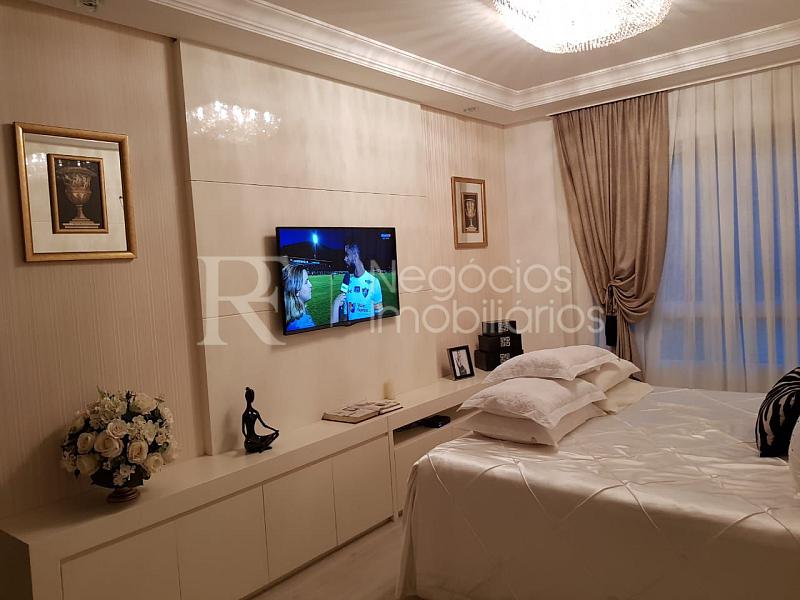 Apartamento frente mar � venda no Atlantic Paradise em Meia Praia � 4 Su�tes e 279 m� 13
