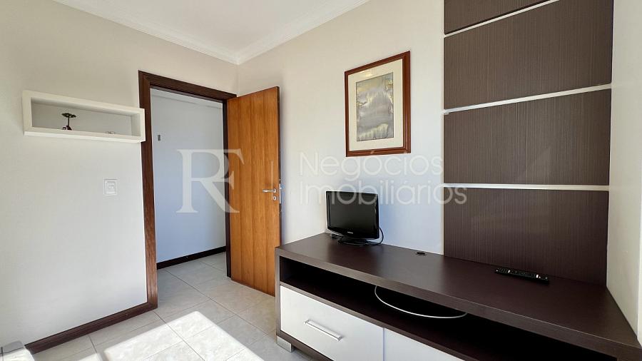 Apartamento frente mar � venda no Krueger em Meia Praia � 4 Dormit�rios e 170 m� 22