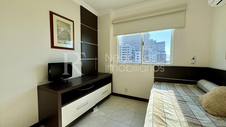 Apartamento frente mar � venda no Krueger em Meia Praia � 4 Dormit�rios e 170 m� 25