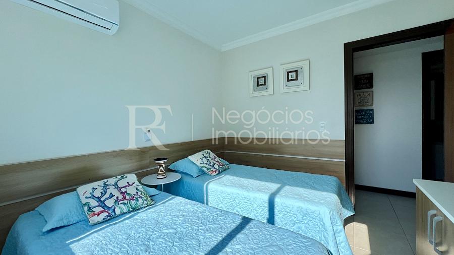 Apartamento frente mar � venda no Krueger em Meia Praia � 4 Dormit�rios e 170 m� 43