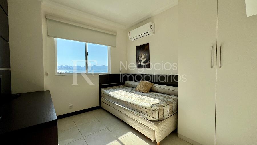 Apartamento frente mar � venda no Krueger em Meia Praia � 4 Dormit�rios e 170 m� 23