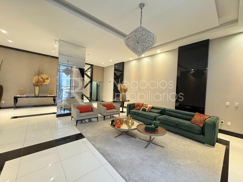 Apartamento frente mar � venda no Ocean Towers em Meia Praia � 4 Su�tes e 230 m� 42
