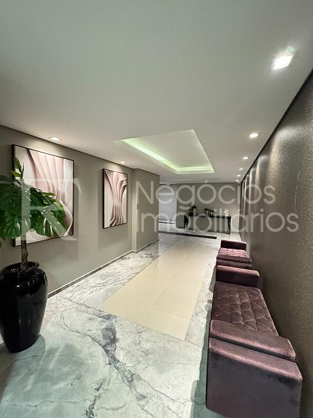 Apartamento frente mar � venda no Ocean Towers em Meia Praia � 4 Su�tes e 230 m� 15