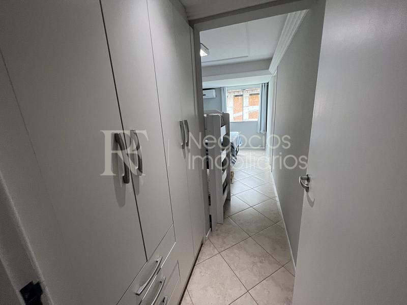 Apartamento P� na Areia � venda no Canto da Praia � 147 m� e 3 Dormit�rios 12