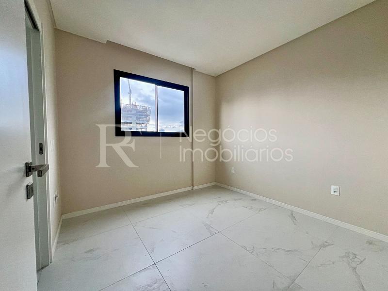 Apartamento � venda no Ilha de Creta em Meia Praia, Itapema � 3 Su�tes e 113 m� 14