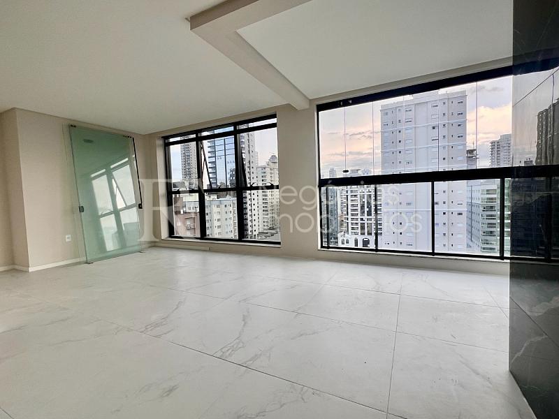 Apartamento � venda no Ilha de Creta em Meia Praia, Itapema � 3 Su�tes e 113 m� 6