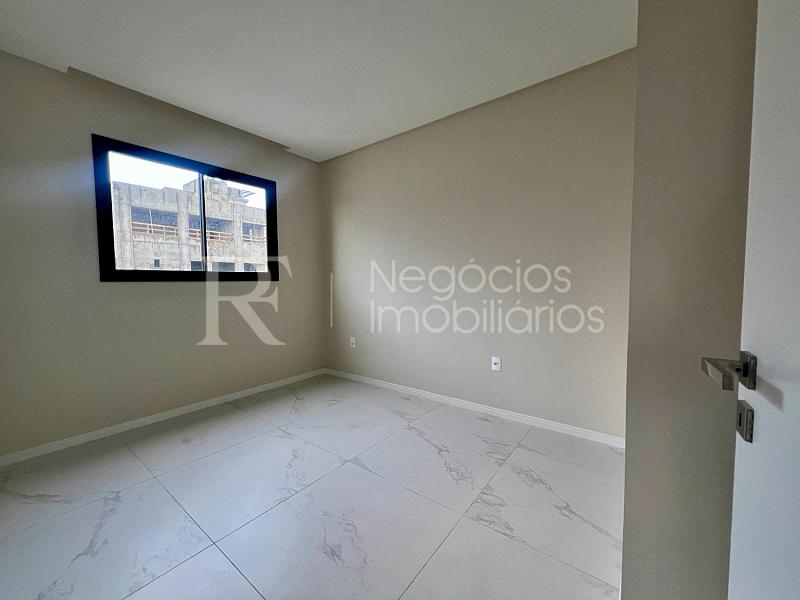 Apartamento � venda no Ilha de Creta em Meia Praia, Itapema � 3 Su�tes e 113 m� 16