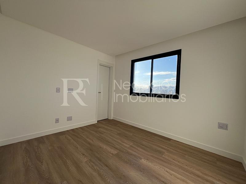 Apartamento � venda no Porto Salvatore em Perequ� � 3 Su�tes e 144 m� 15