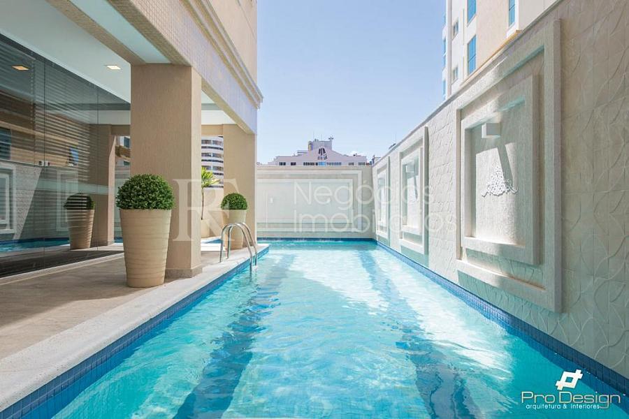 Apartamento � venda no Montblanc em Meia Praia � 3 Su�tes e 118 m� 24