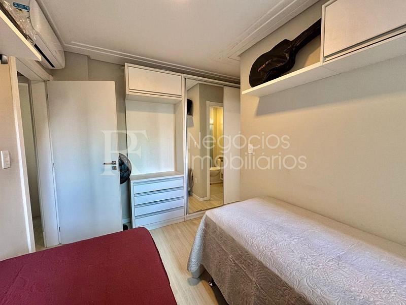 Apartamento � venda no Montblanc em Meia Praia � 3 Su�tes e 118 m� 21